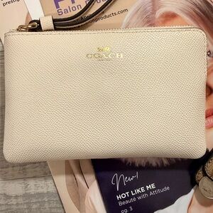 Coach Ivory Wristlet Clutch